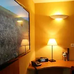 Western Amarys & Hotel 3*