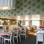Western Amarys & Hotel Rambouillet