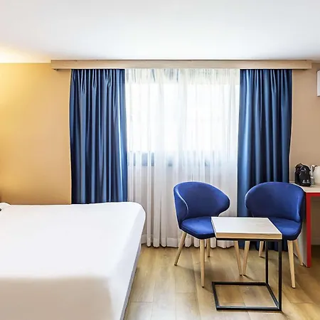 Western Amarys & Hotel