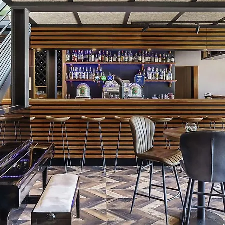 Western Amarys & رامبوييه