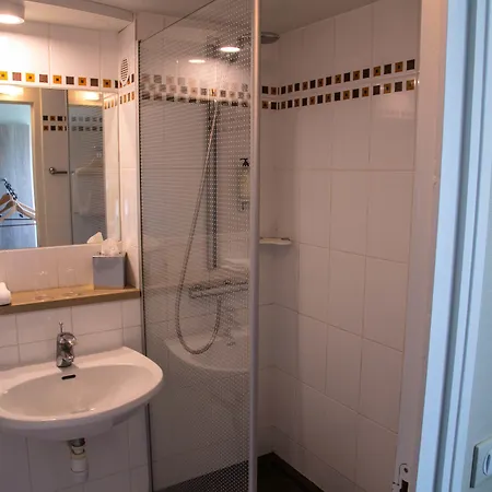 Western Amarys & 3* رامبوييه