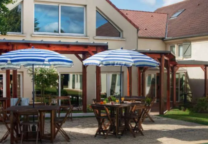 Western Amarys & Hotel 3*